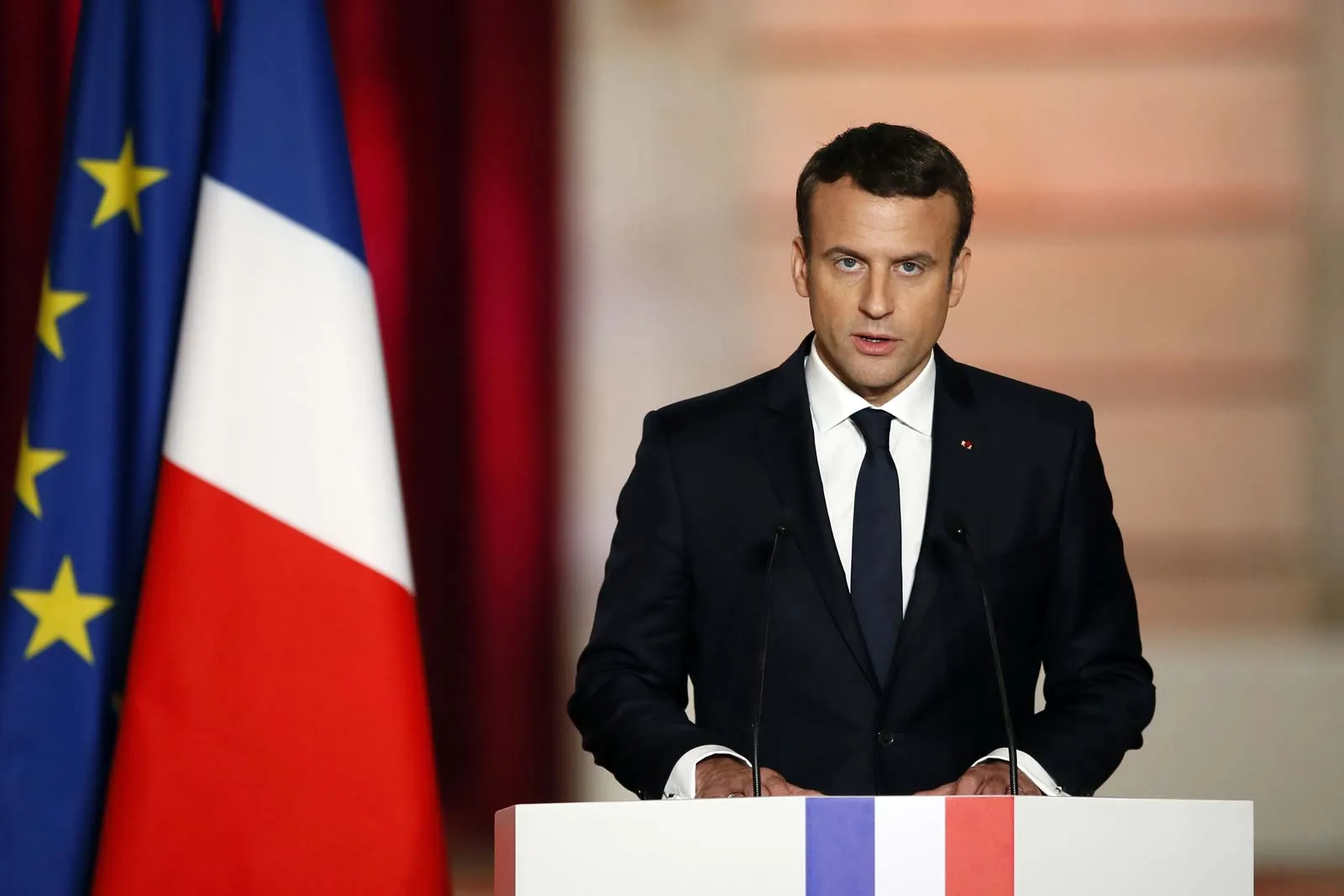France pledges to wage total economic and financial war on Russia