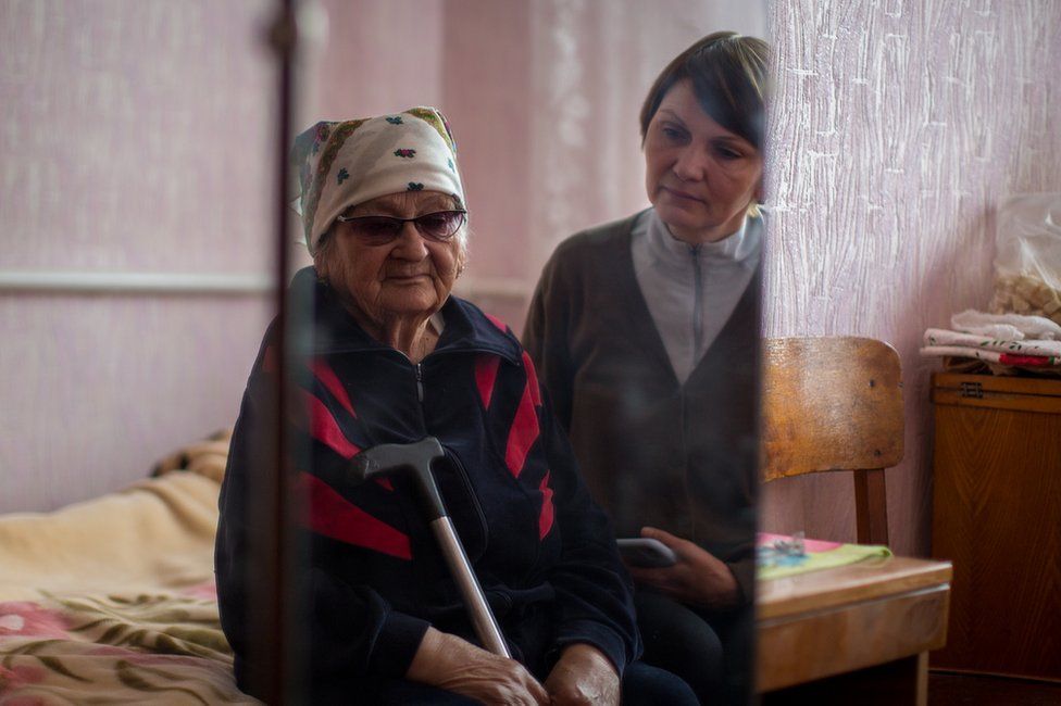 A desperate wait for news of the missing in Ukrainian villages